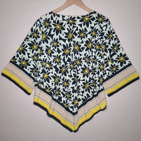 Alfani Bandana Style Blouse Floral - Picture 5 of 6